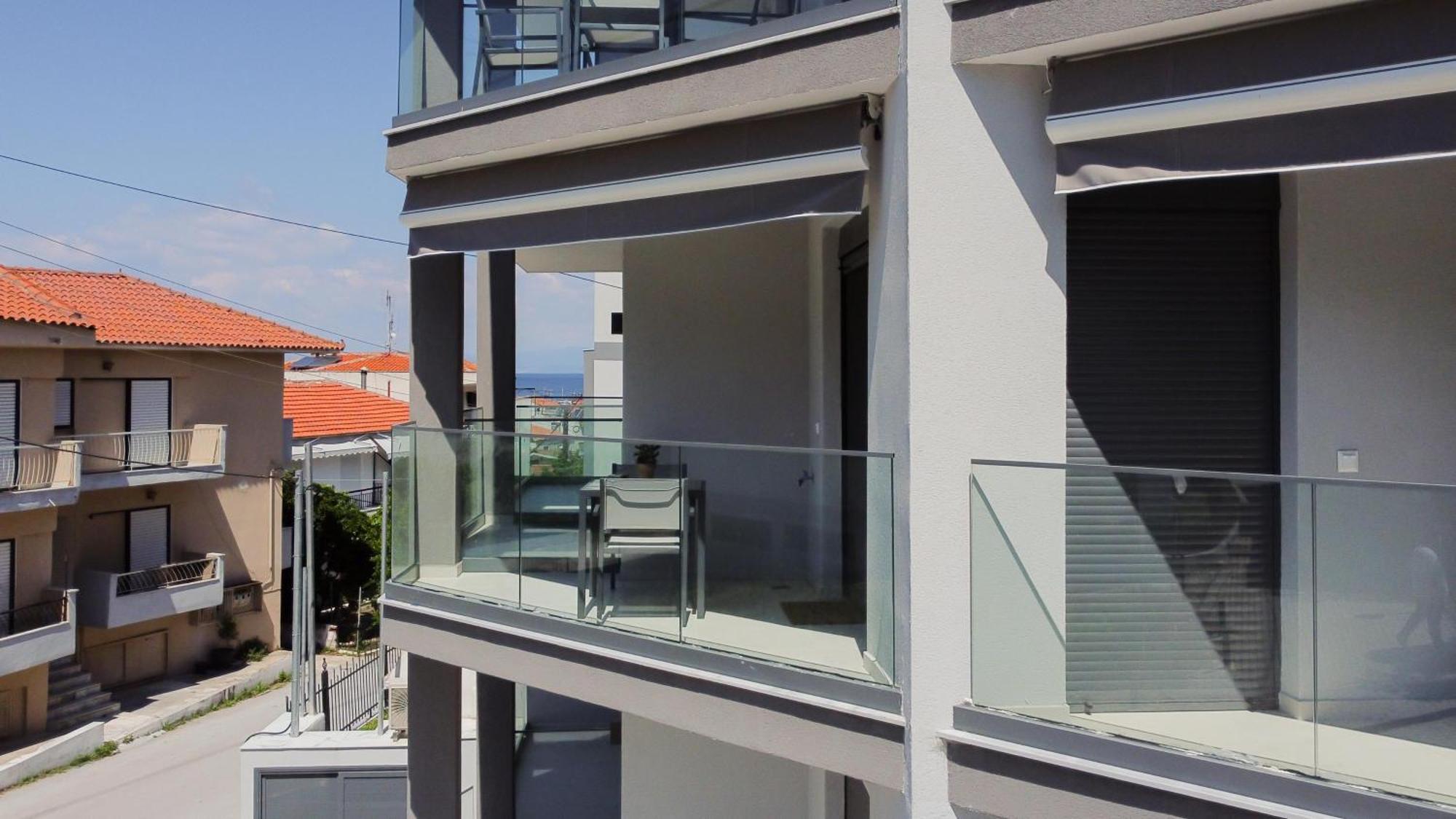 Avgerinos Apartments Polychrono Exterior photo